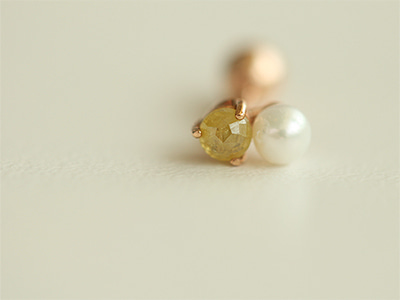 SingleㆍYellow Rough Diamond, Freshwater Pearl Double Piercing 18K 낱개ㆍ옐로우 러프 다이아몬드, 담수 진주 더블 피어싱