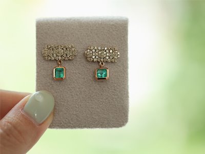 Cognac Diamond, Emerald Band Earrings 18K 꼬냑 다이아몬드, 에메랄드 밴드 귀걸이