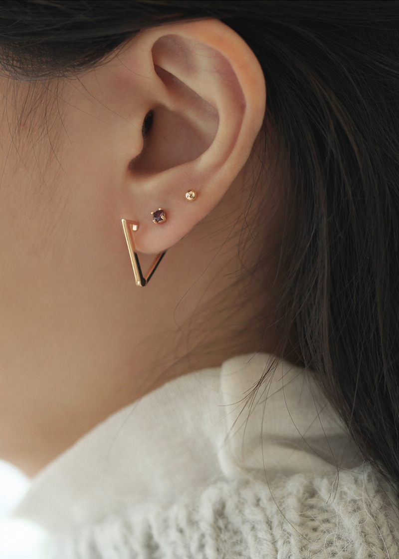 Triangle One Touch Earrings 18K 삼각 원터치 귀걸이