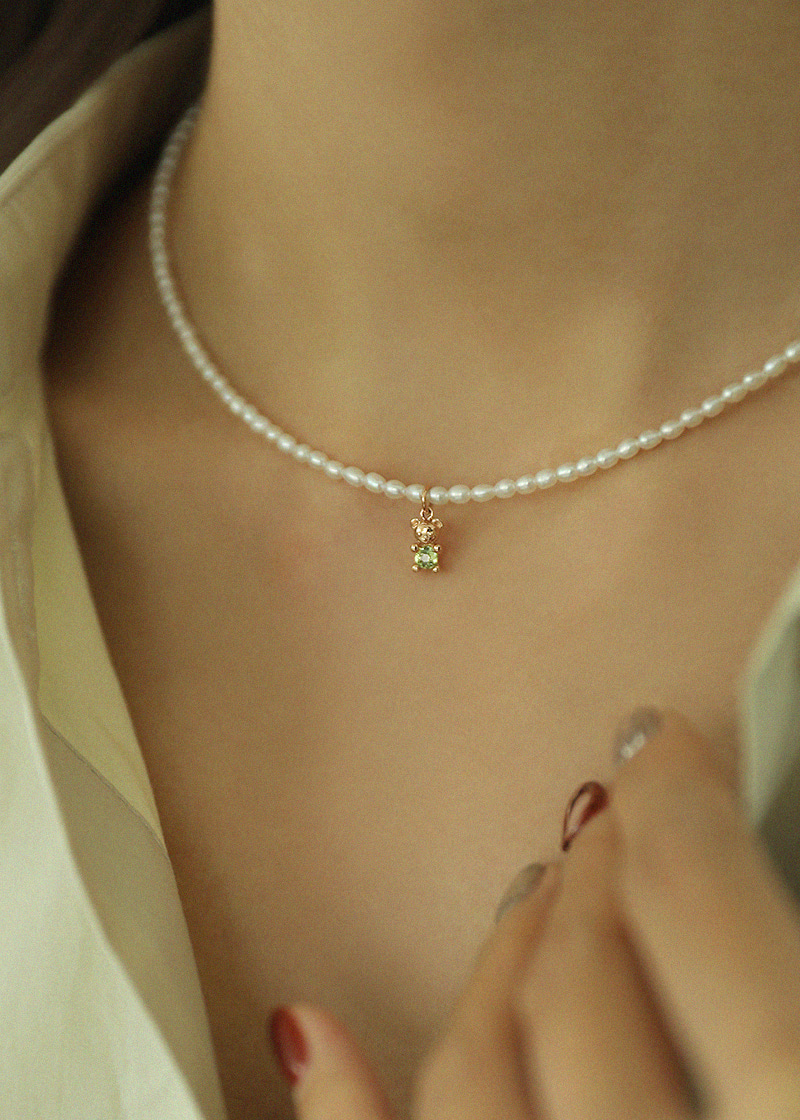 Peridot Teddy Bear, Freshwater Pearl Necklace 18K 페리도트 테디베어, 담수 진주 목걸이