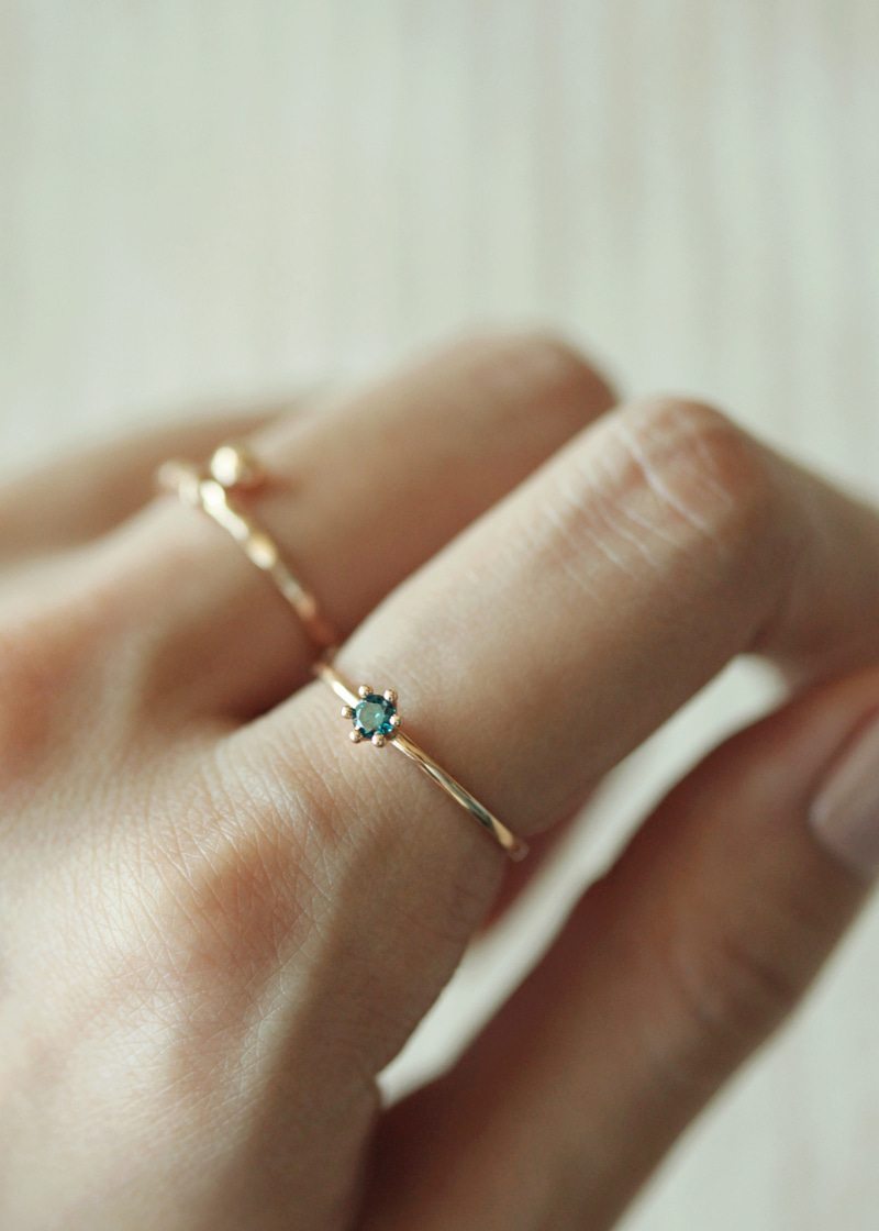 Blue Diamond French Ring 18K 블루 다이아몬드 프렌치 반지